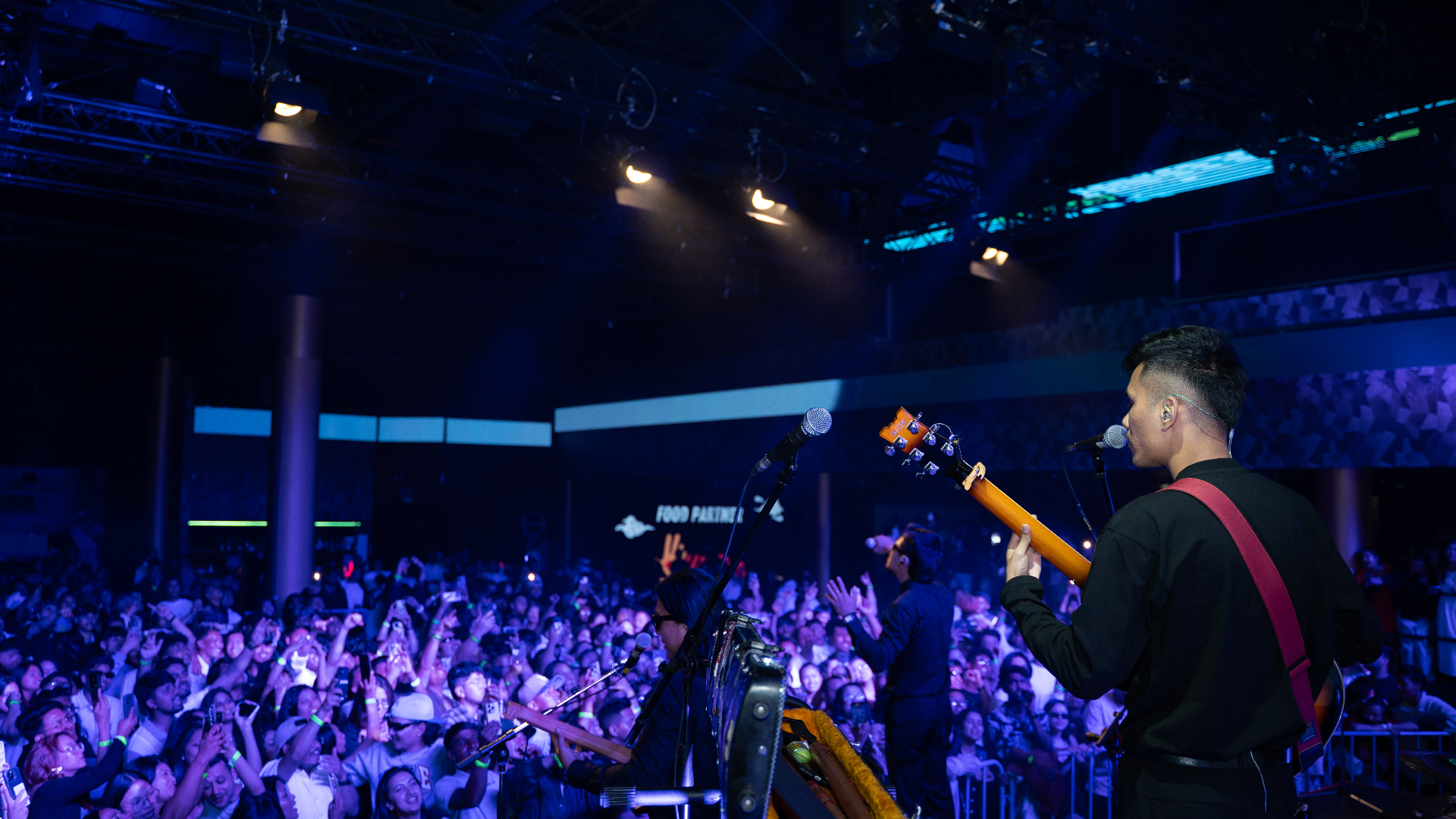 John & The Locals — Live in Vancouver